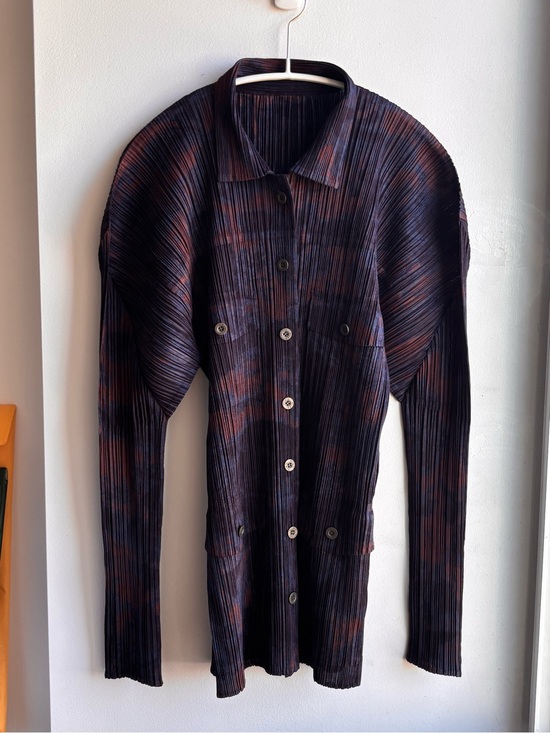 Issey Miyake Tops - Pleats please long sleeve button up